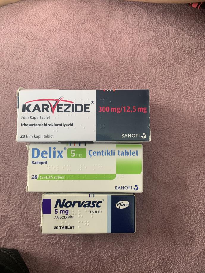 Arkadaşlar Acil bakar mısınız?