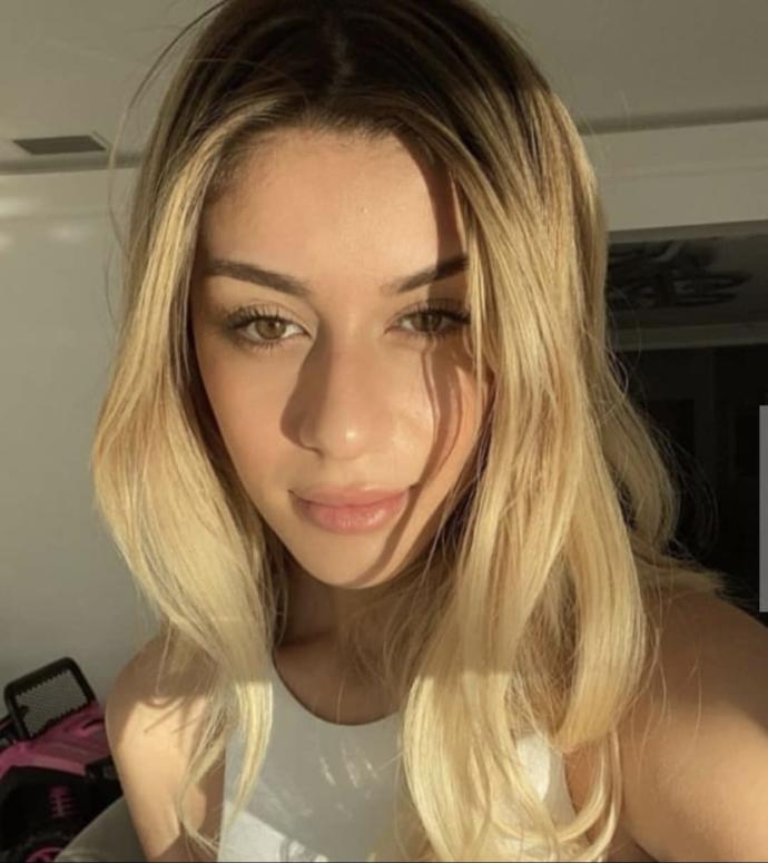 Şeyma Subaşı mı daha güzel Acunun sevgilisi Çağla mı sizce?