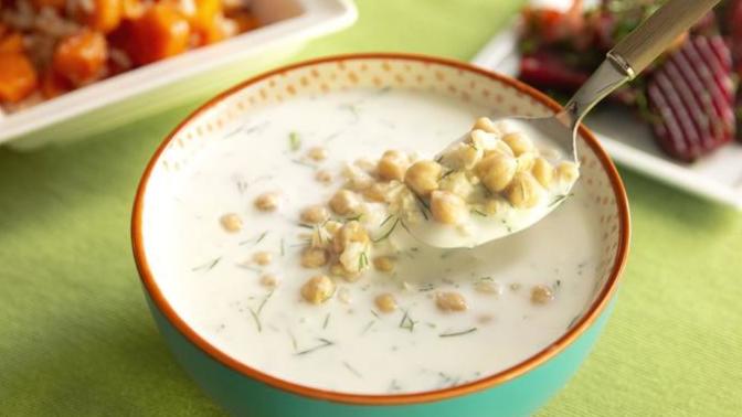 Hangi yemeği hem sıcak, hemde soğuk yemekten zevk alıyorsun?