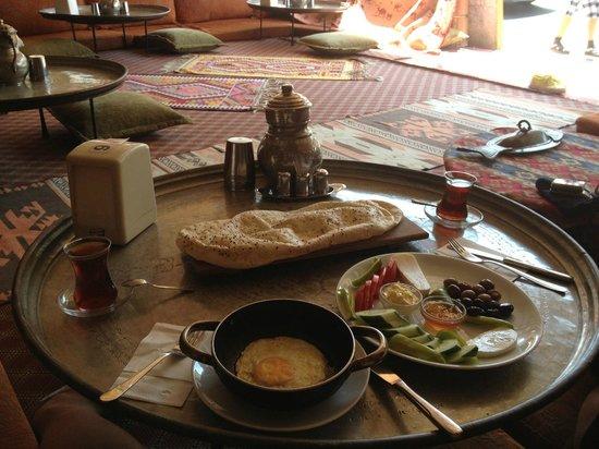 Masada yemek yerken nelere dikkat edersin?