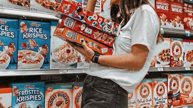 Markete gidince hangi abur cubur sizi kendine çeker?