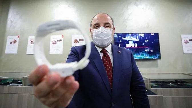 'Milli Elektronik Kelepçe' tanıtıldı. Bu ülkemiz için artı puan olabilir mi?