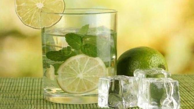 Detoks sularının kalorisi var mı?