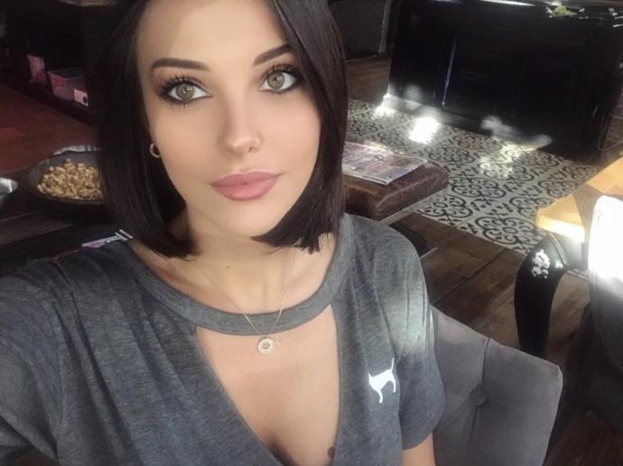 Fahriye Evcen mi daha güzel Tuvana Türkay mı?
