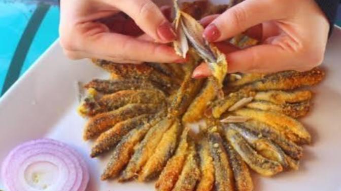 Balık ve kebap türleri sizce elle mi yenir bıçak çatalla mı?