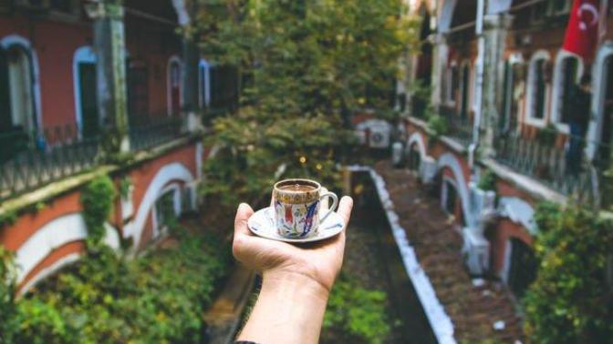 Kahve seçiminize göre karakter analizi yapıyoruz! Sevdiğin kahveye göre nasıl bir insansın?