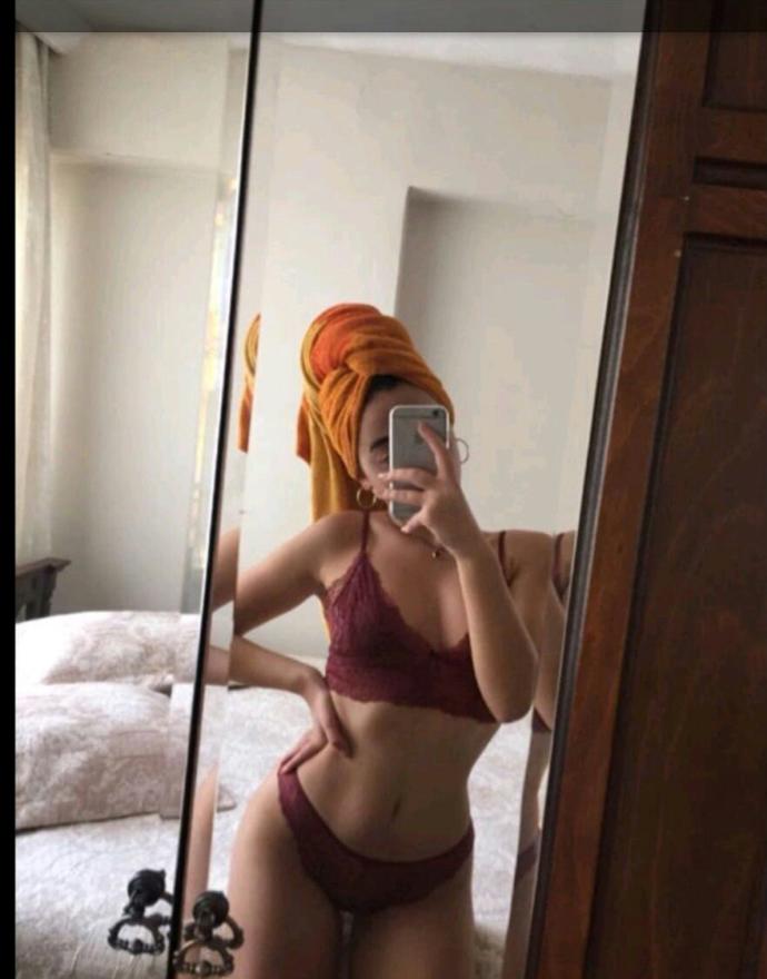 Bralet Takım Seven var mı?