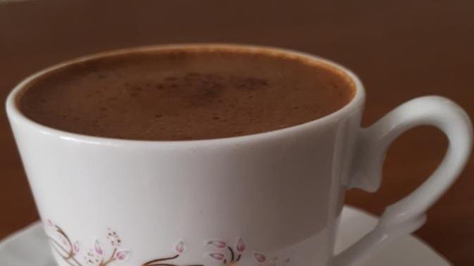 Eşiniz  ya da  sevgiliniz corona virüsü olsa son defa sarılıp öpmek istese ne yapardınız?