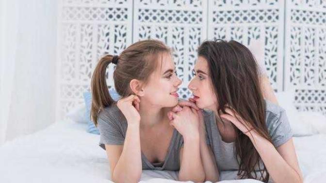 Kızlar alkol alınca libidosu yükselir mi?🙄😏 Yapmayacakları şeyleri yaparlar mı?