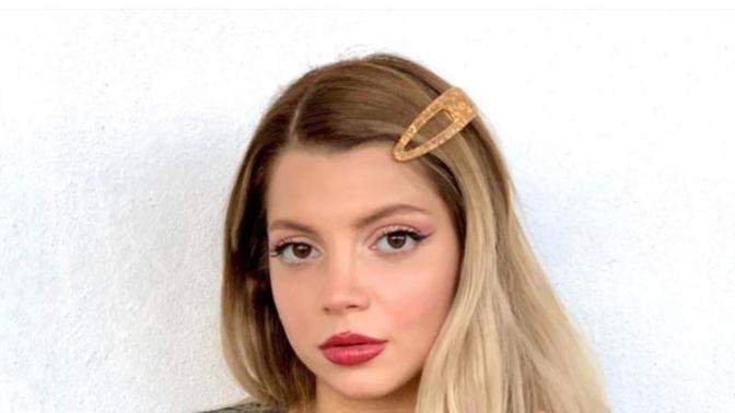 Sizce Büşra Pektaş güzel mi?