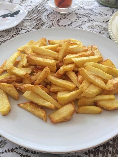 Patates kızartması kahvaltıda yenir mi😋?
