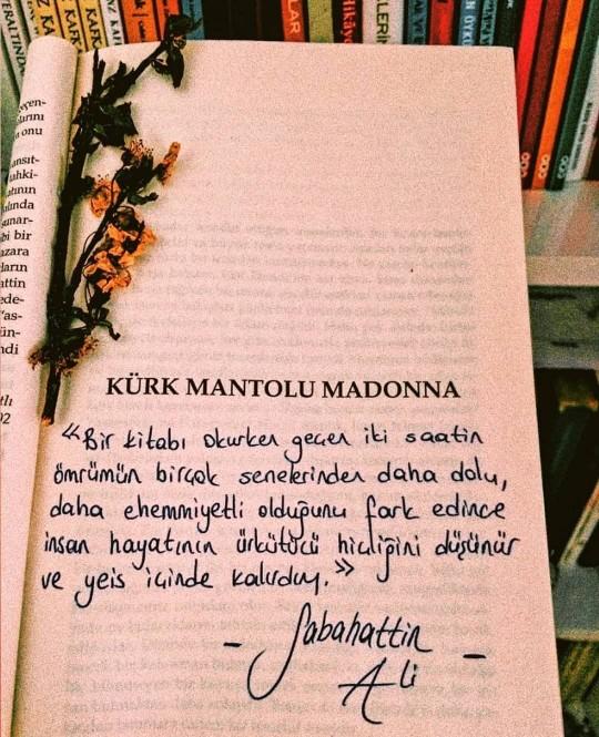 Kitap okuma alışkanlığı olmayan birisi ile anlaşabilir misiniz?