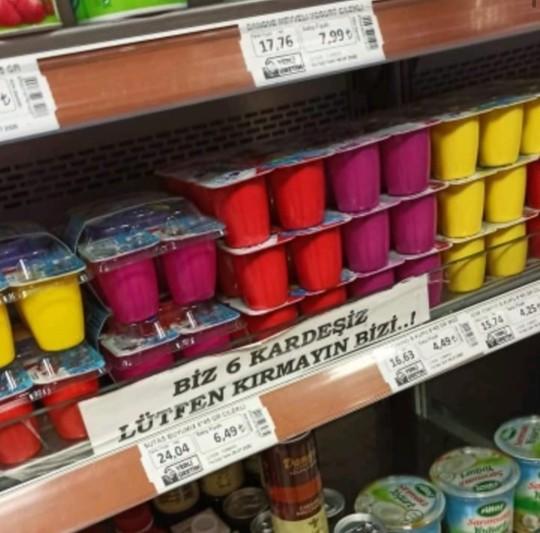Yoğurdu sade mi tüketirsiniz yoksa meyveli mi?