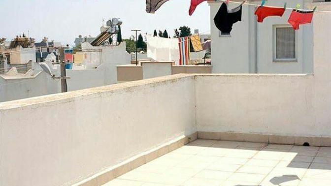 Alt komşunun balkonuna düşen, iç çamaşırınızı gidip isteyecek kadar cesaretiniz var mı?