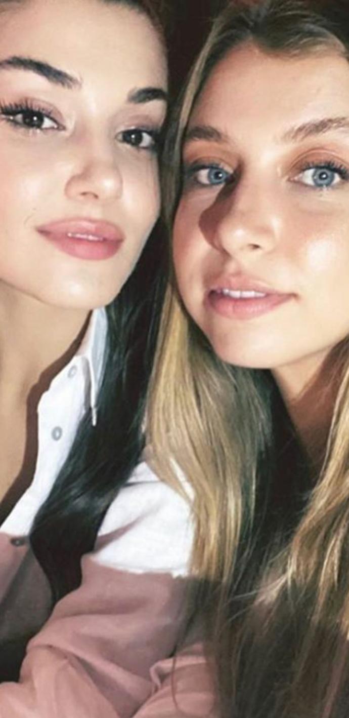 Hangisi daha güzel sizce Hande ercel mi Gamze Erçel mi?