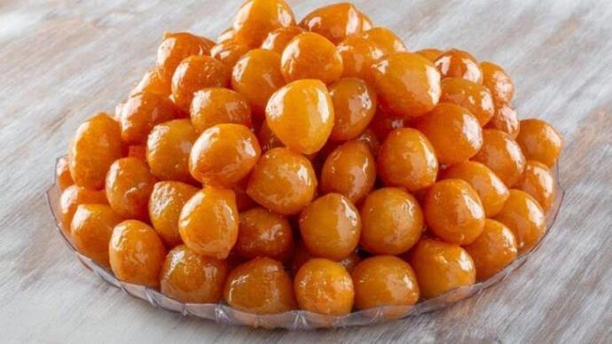 Tarafını seç! Lokma tatlısı mı tulumba mı?