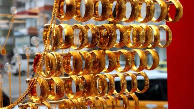 Düğünde 6 bilezik isteyen gelin adayına damat tarafı ne cevap vermeli?