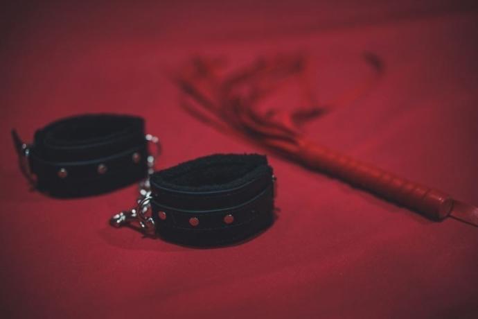 BDSM tarzındaki rolleriniz (dominant/submissive) normal hayatınızı da etkiliyor mu?
