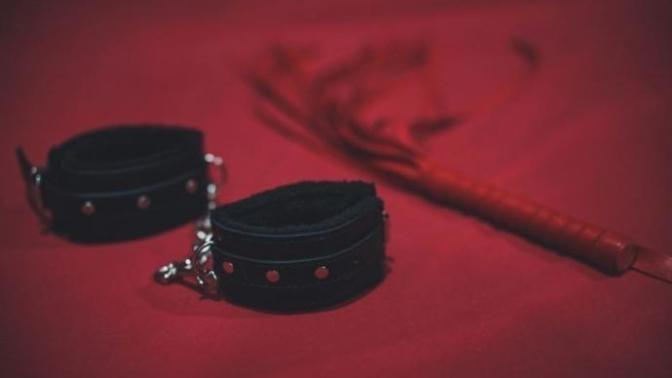 BDSM tarzındaki rolleriniz (dominant/submissive) normal hayatınızı da etkiliyor mu?