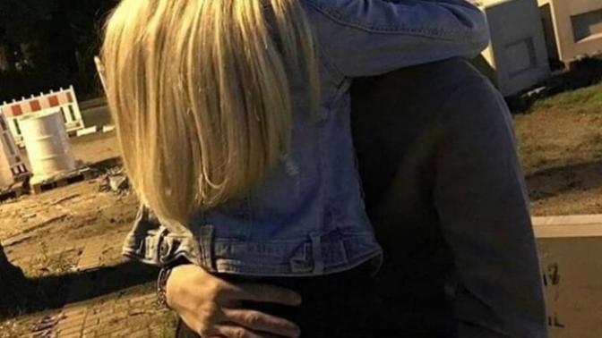 Sevgilinizin kucağına oturması sizi tahrik eder mi?