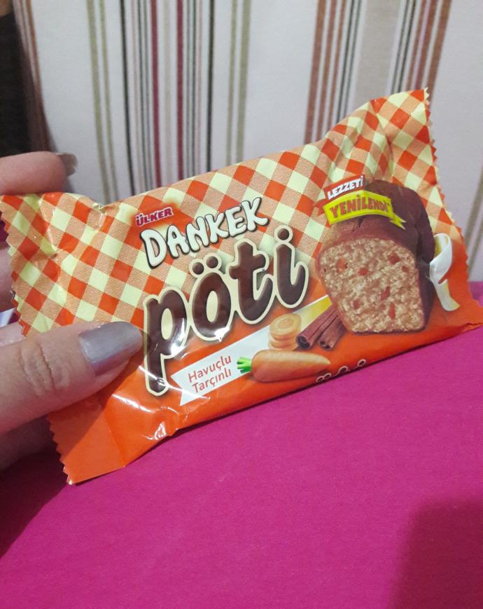 Havuçlu tarçınlı kek sever misiniz? KizlarSoruyor