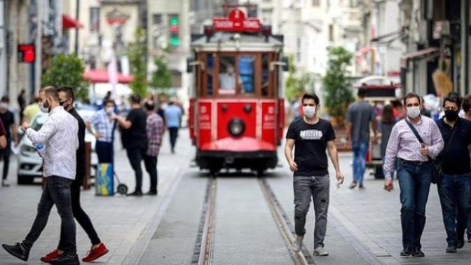 Vakalar i̇yice arttı! Peki Türkiye bu zamana kadar sosyal mesafe kurallarına uydu mu?