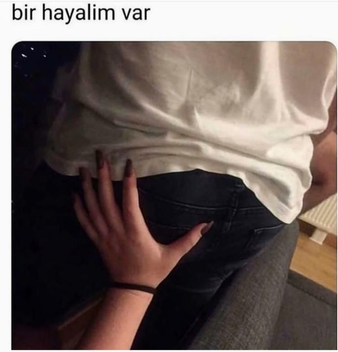 Bayanlar popo avuçlamaktan hoşlanır mı, erkekler poposu ellenince kötü hisseder mi?