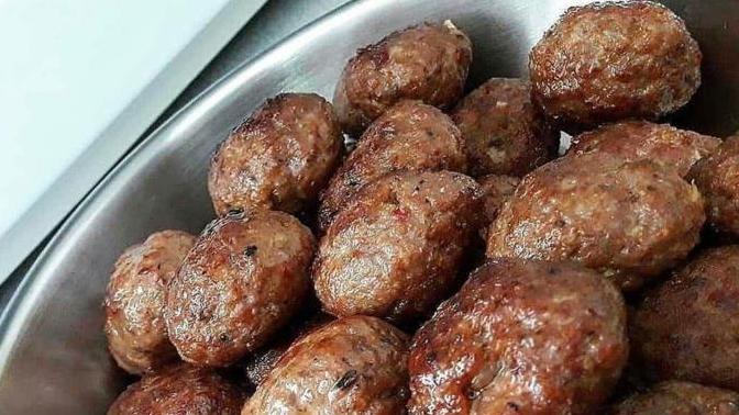 Kuru köfte servis ederken yanında mutlaka aradığınız ne var?