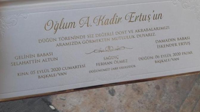 Hanımlar, düğün davetiyenizde isminizin olmamasını nasıl karşılarsınız?