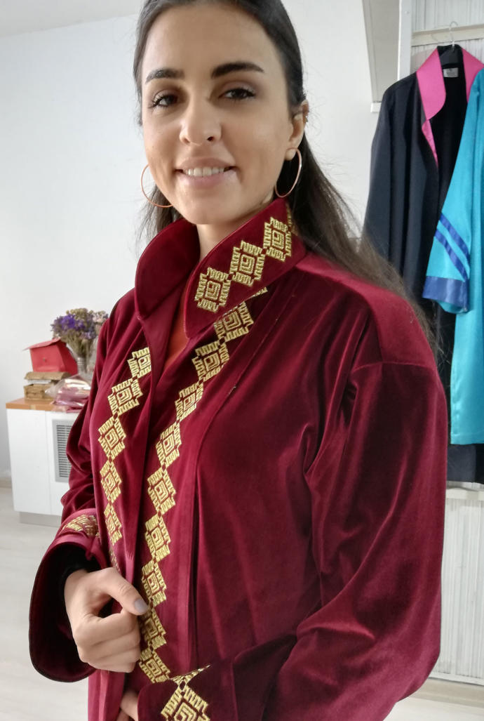 Geçen gün nikah dairesine gittim taş gibi nikah memuru kız beni görünce hemen benimle nikahını kıyabilirim dedi ne yapmalıyım?