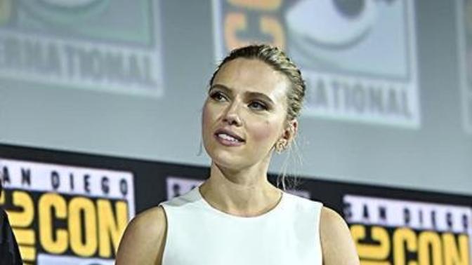 Scarlett Johansson neden bu kadar beğeniliyor?
