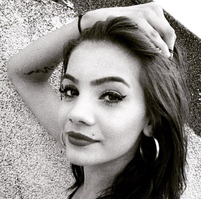 Barbara Palvinle Sebahat Benlidanı benzetiyor musunuz?