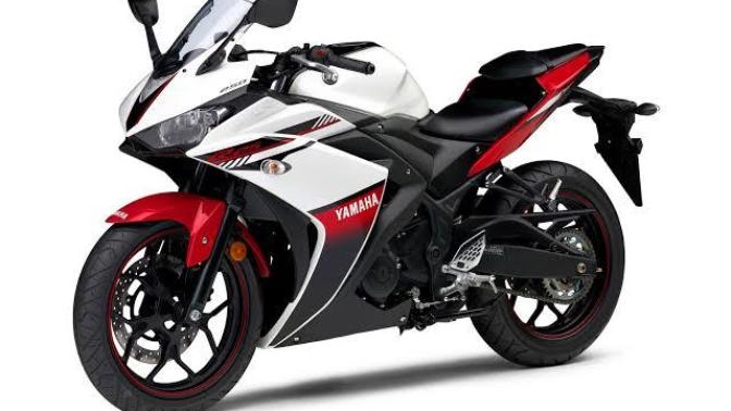 Yamaha r25 kullanması zor bir motor mu?