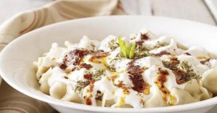 Mantı yoğurtlu mu olmalı yoğurtsuz mu?