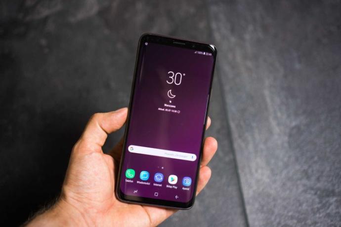Samsung Galaxy S9+ Plus hâlâ alınır mı? Günümüzde bu zaman alınabilecek akıllı telefon mu? Uzun kullanıcılar şu an ki durumu nasıl?