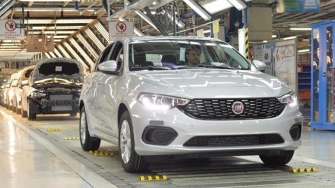 Hangi Arabalar Türkiye'de Üretiliyor? Fabrikalar Nerede? Bilgisi Olanlar Var mı?