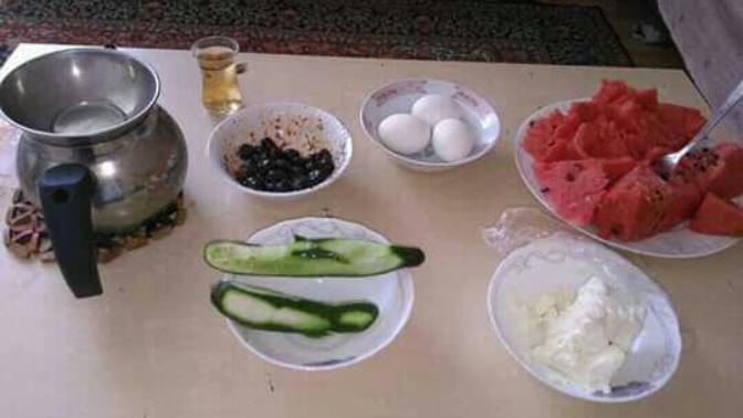 Gariban kahvaltısı?
