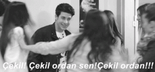 Sevgili dediğin sence kıskanç mı olmalıdır?