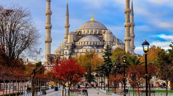 İstanbul'da mutlaka görülmesi gereken yerler, sokaklar hangileri?