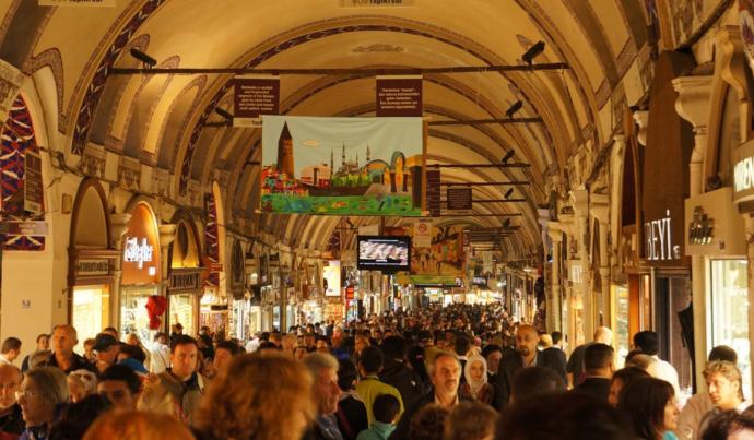 İstanbul'da mutlaka görülmesi gereken yerler, sokaklar hangileri?