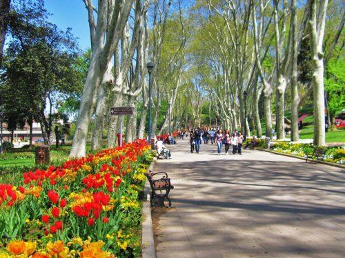 İstanbul'da mutlaka görülmesi gereken yerler, sokaklar hangileri?