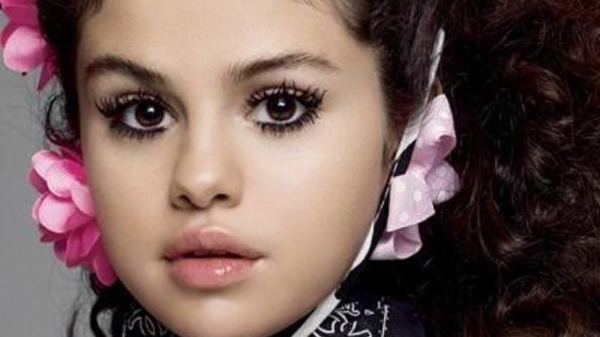 Çocukken seksi kıyafetler giyinmeye hatta soyunmaya zorlandığını söyleyen Selena Gomez kimlerin kurbanı?