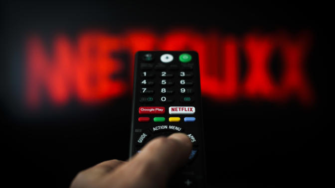 Netflix dizilerini ücretsiz i̇zlemenin bir yolu var mı? Yardım eder misiniz?
