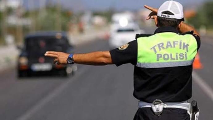Türkiye’de trafik denetimleri sizce yeterli mi? Size göre eksik olan denetim nedir?