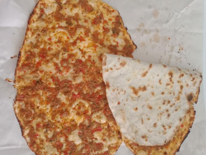 Bir oturuşta kaç lahmacun yersiniz?