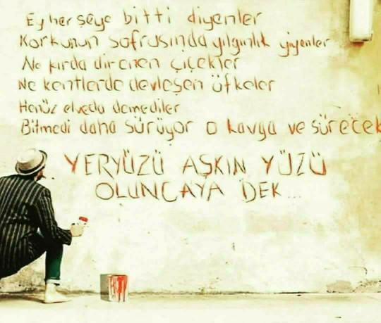 Umutsuz yaşamak, hayattan istifa etmek midir?