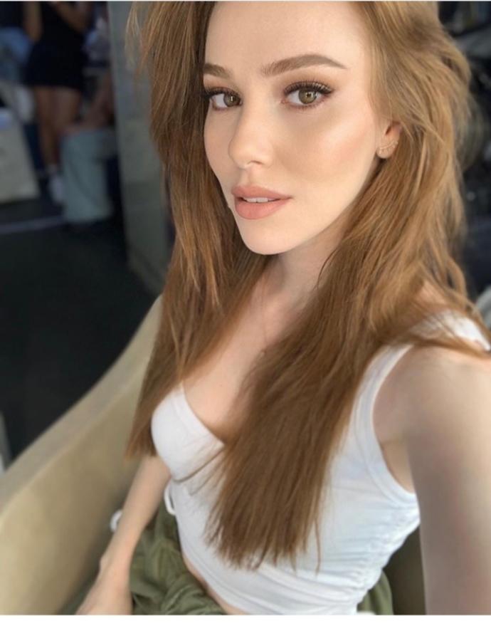 Hangisi daha güzel, Fahriye Evcen mi yoksa Elçin Sangu mu?