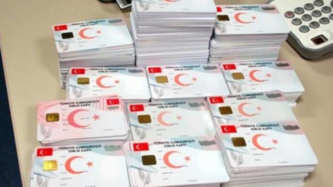 Kimlik ve Ehliyet birleşyor yeni kart mı verecekler?
