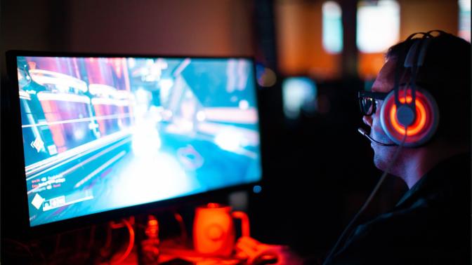 Razer mı SteelSeries mi? Hangisi Ekipman Konusunda Daha İyi?