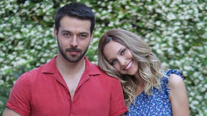 Yeni sezona damgasını vuran dizi çiftlerinden hangisini beğendiniz?